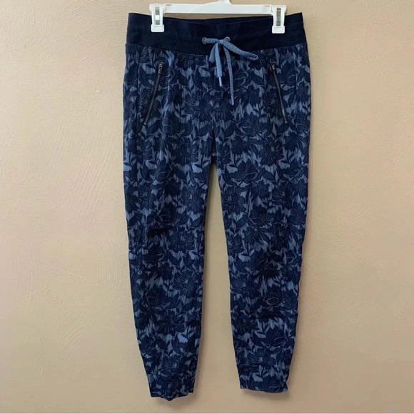 Athleta Trekkie North Jogger - Picture 3 of 11